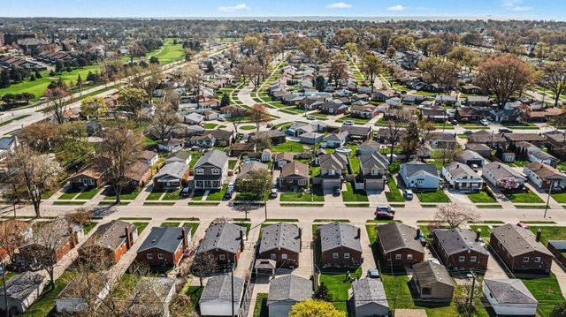 32015 Saint Margaret Street, Saint Clair Shores City, MI 48082