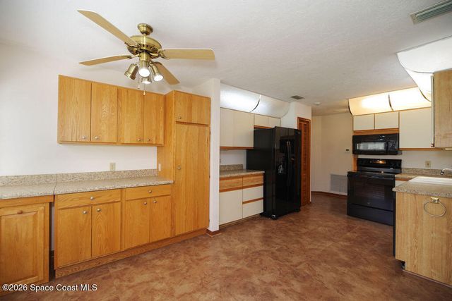 630 Greenwood Manor Circle 31-A, West Melbourne, FL 32904