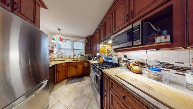 1625 Emmons Ave Apt Dd, New York City, NY 11235