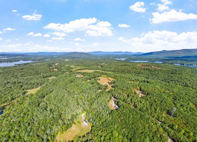 05 Ferry Road, Moultonborough, NH 03254