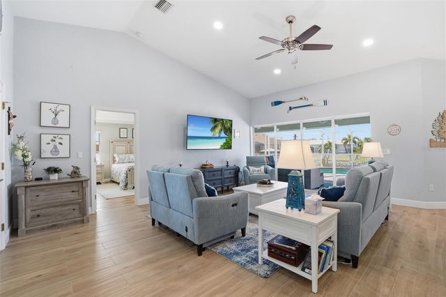 521 PEEPLES DRIVE, Punta Gorda, FL 33950