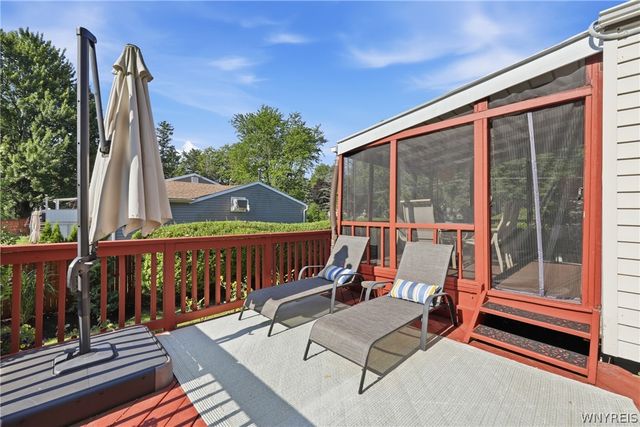 959 Bonnie Lake Drive, Alden, NY 14004