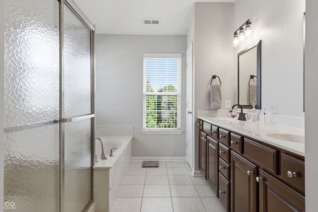 12999 Dewitt Drive, Fishers, IN 46037