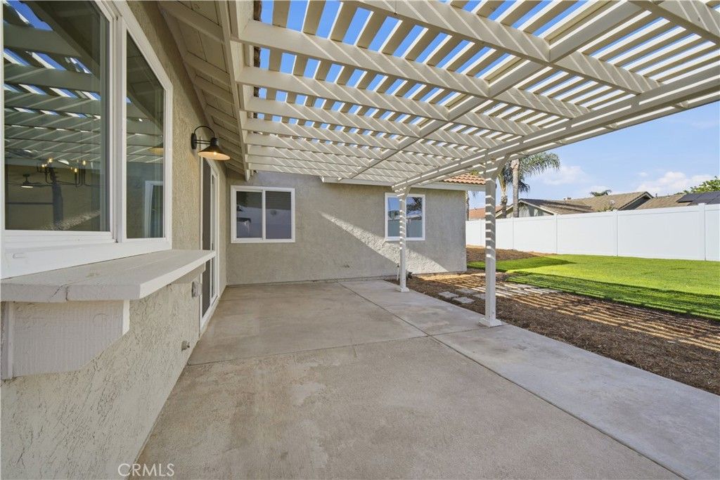 Image 18 of property listing at 29845 Avenida De Cortez, Menifee, CA 92586