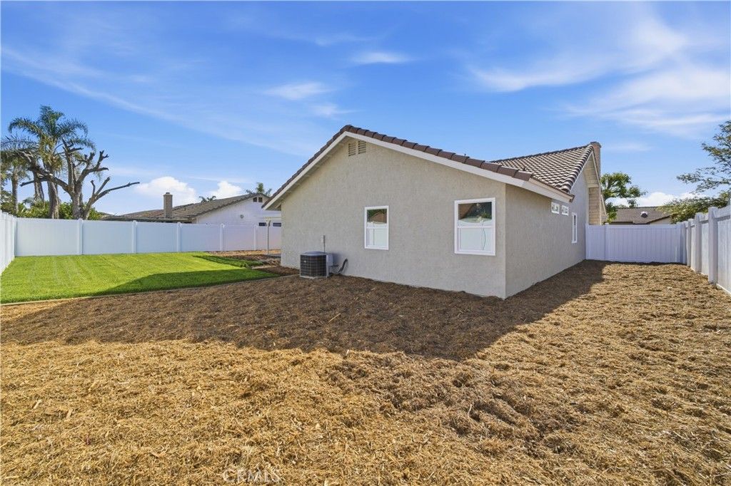 Image 19 of property listing at 29845 Avenida De Cortez, Menifee, CA 92586
