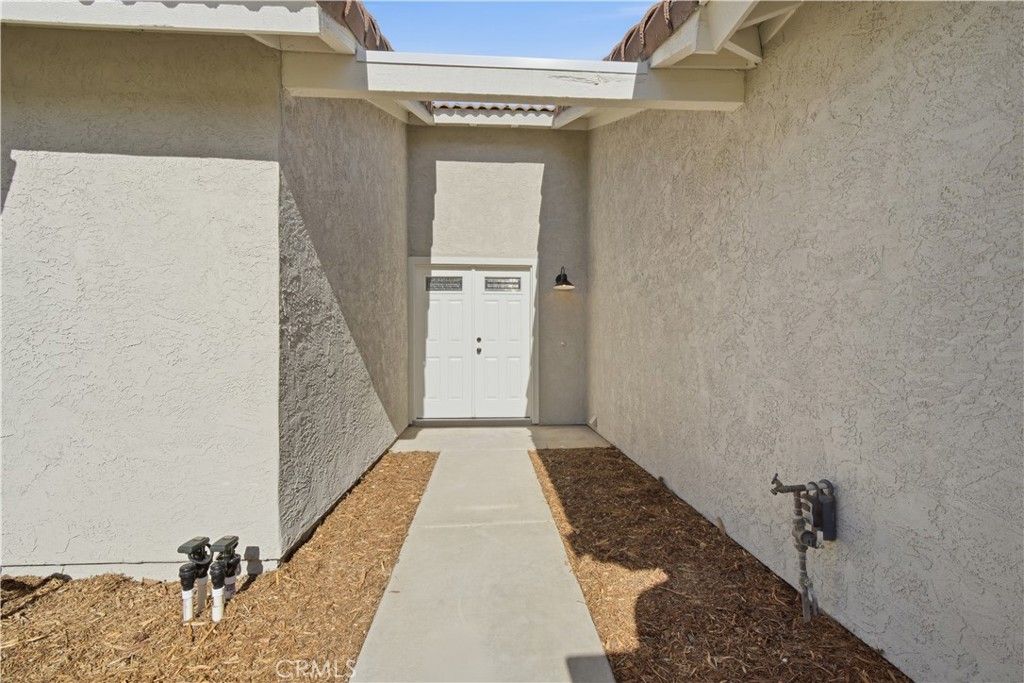 Image 20 of property listing at 29845 Avenida De Cortez, Menifee, CA 92586