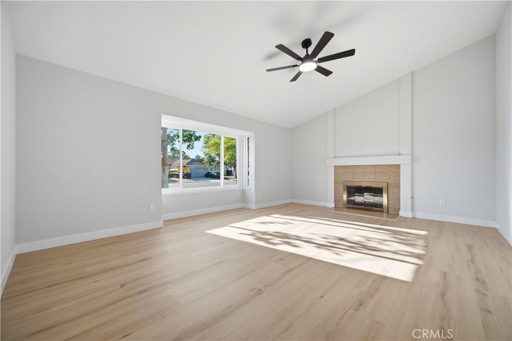 Image 5 of property listing at 29845 Avenida De Cortez, Menifee, CA 92586