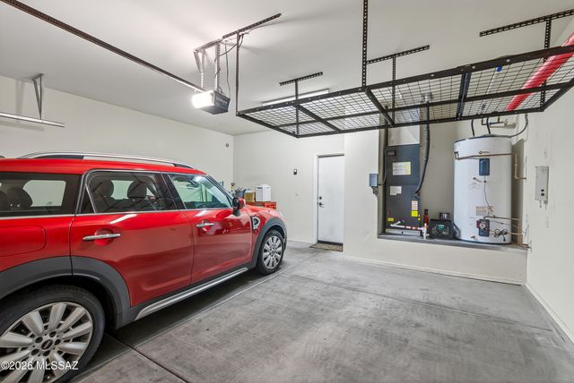 837 W Bosch Drive, Green Valley, AZ 85614