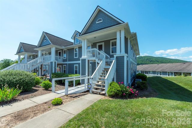 4805 Breakers Lane, Asheville, NC 28806