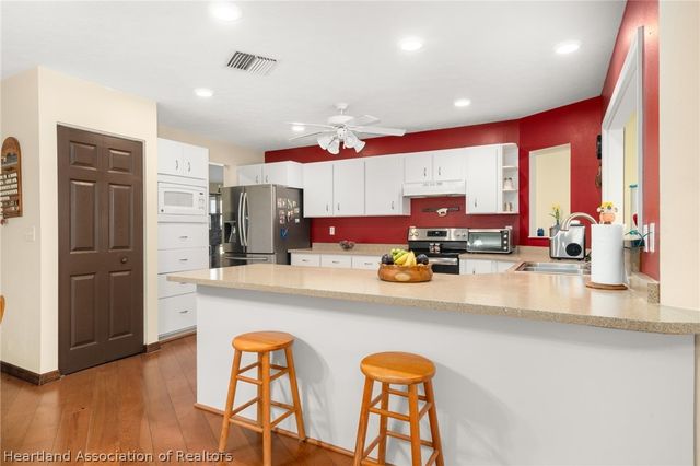 409 S Christy Jo Drive, Avon Park, FL 33825