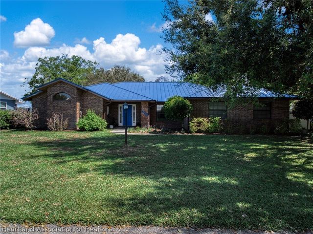 409 S Christy Jo Drive, Avon Park, FL 33825