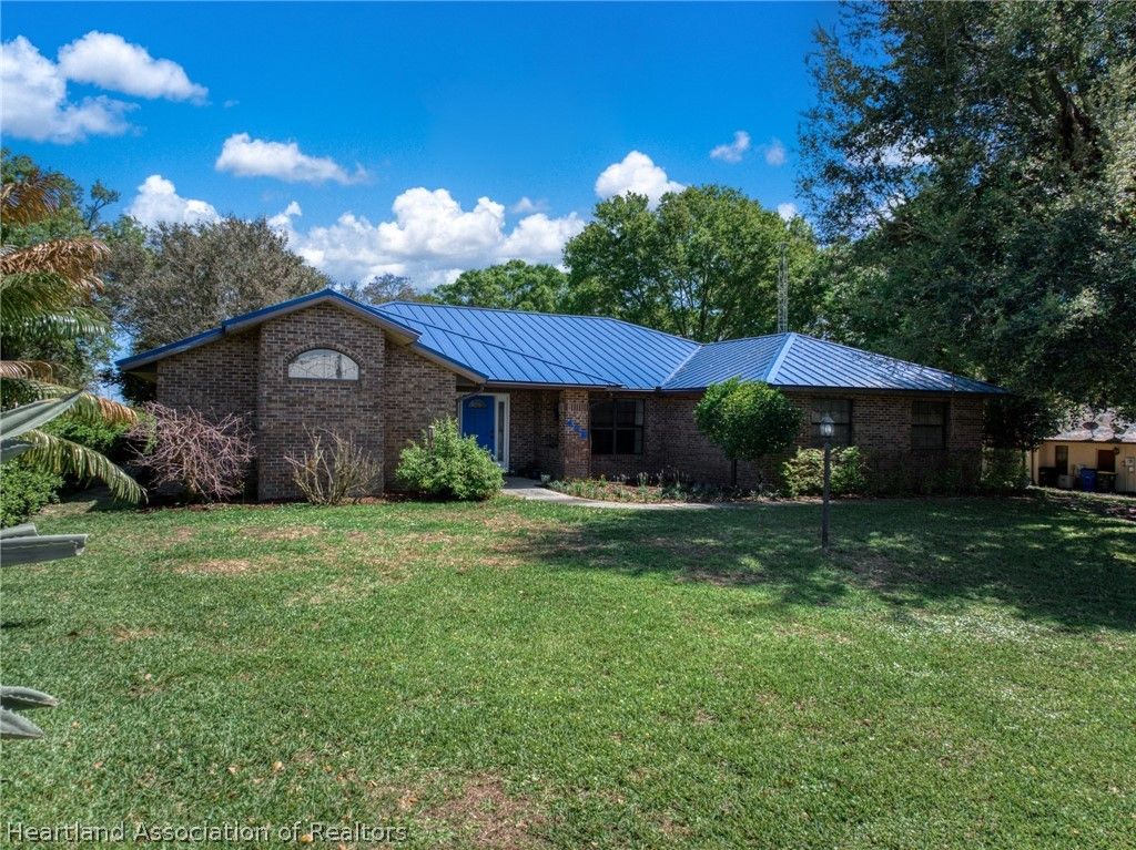 409 S Christy Jo Drive, Avon Park, FL 33825