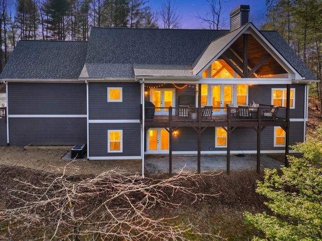 912 Lazy River Lane, Ellijay, GA 30536
