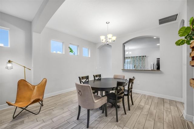 2713 W SAINT LOUIS STREET, Tampa, FL 33607