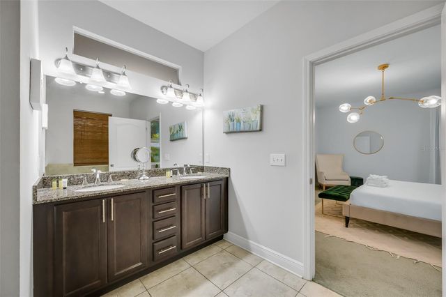 2713 W SAINT LOUIS STREET, Tampa, FL 33607