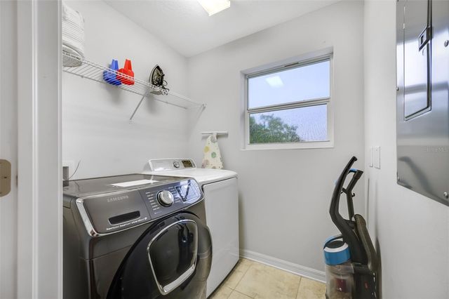 2713 W SAINT LOUIS STREET, Tampa, FL 33607