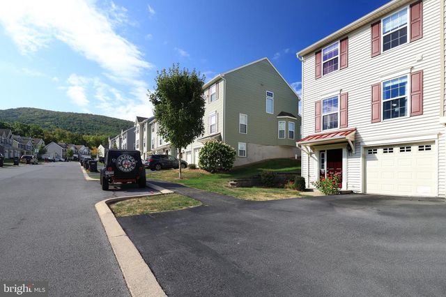 190 KESTREL LN, Boalsburg, PA 16827