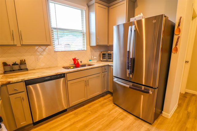27035 Badger Way, Magnolia, TX 77354