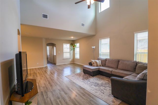 27035 Badger Way, Magnolia, TX 77354