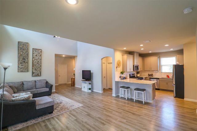 27035 Badger Way, Magnolia, TX 77354