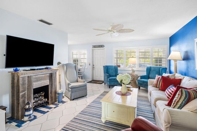 5505 N Ocean Boulevard 8-103, Ocean Ridge, FL 33435