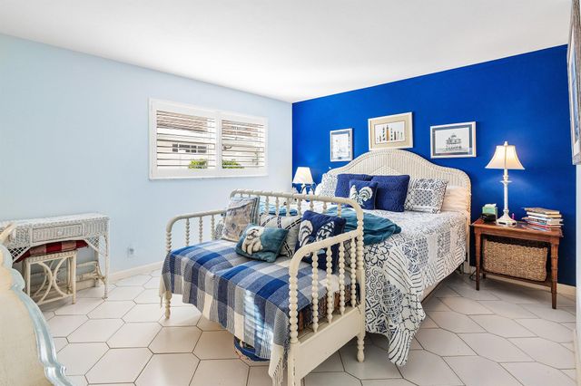 5505 N Ocean Boulevard 8-103, Ocean Ridge, FL 33435