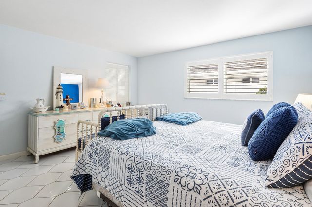 5505 N Ocean Boulevard 8-103, Ocean Ridge, FL 33435