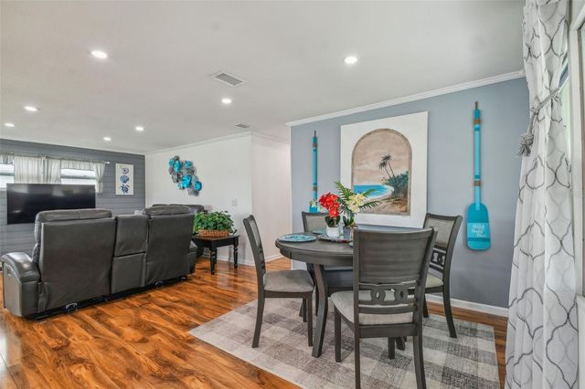 10232 PARADISE DRIVE 193, Largo, FL 33773