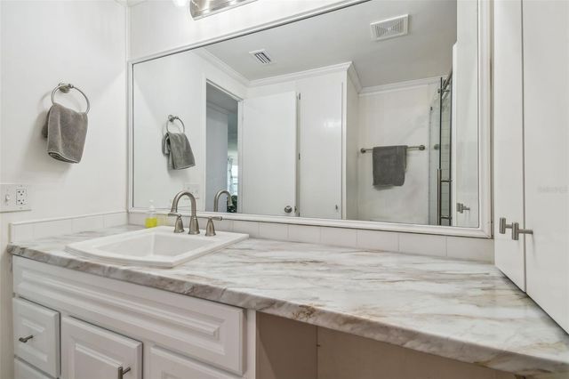 10232 PARADISE DRIVE 193, Largo, FL 33773