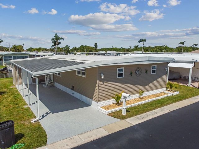 10232 PARADISE DRIVE 193, Largo, FL 33773