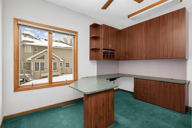 8827 Flesher Circle, Eden Prairie, MN 55347