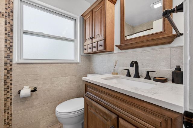 3766 56TH AVENUE N, St Petersburg, FL 33714