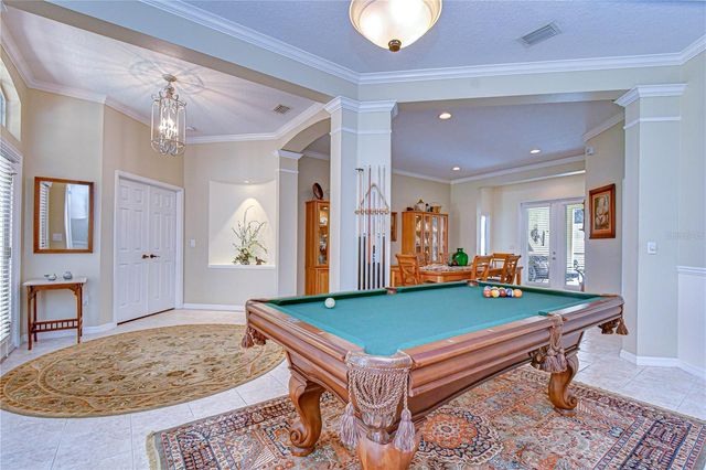 5725 EAGLEMOUNT CIRCLE, Lithia, FL 33547