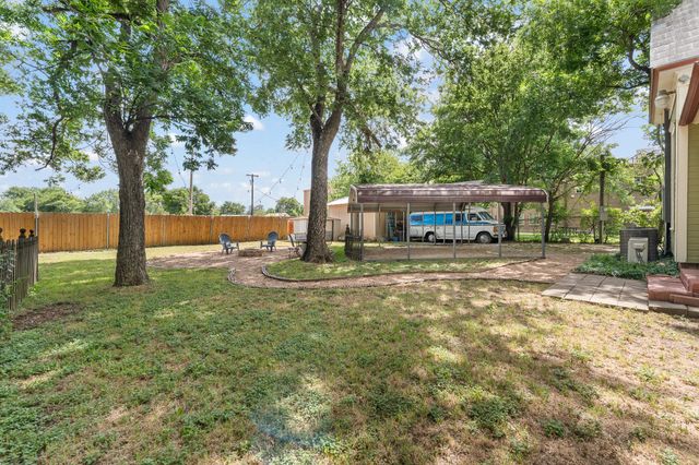 320 E Franklin Street, Hillsboro, TX 76645