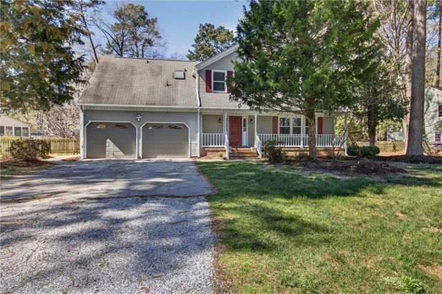 105 Yorkwood LN, Yorktown, VA 23692