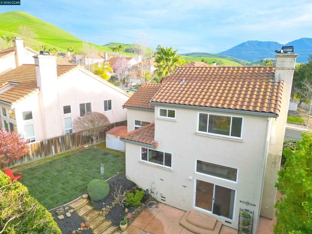 2152 Bluerock Circle, Concord, CA 94521