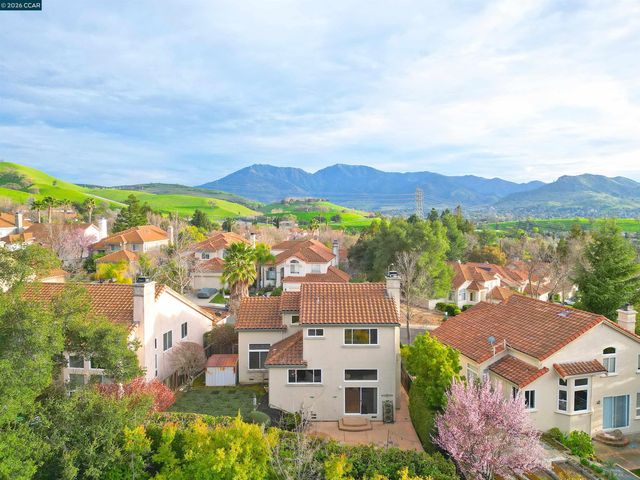 2152 Bluerock Circle, Concord, CA 94521