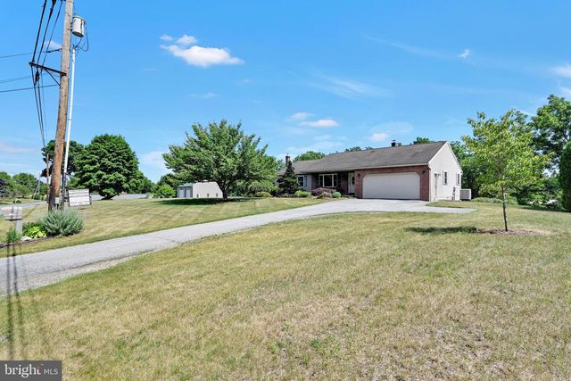 680 NEW SCHAEFFERSTOWN RD, Bernville, PA 19506