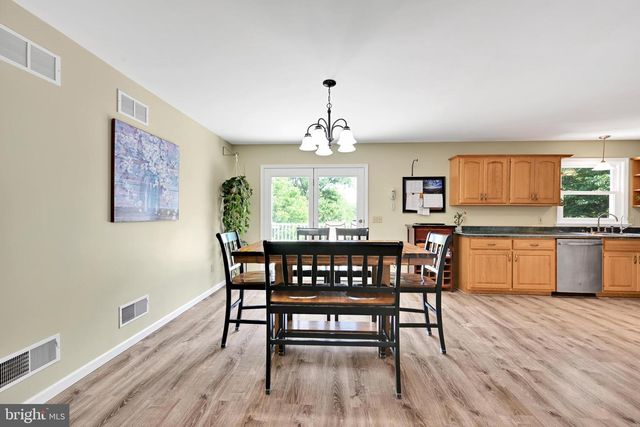 680 NEW SCHAEFFERSTOWN RD, Bernville, PA 19506