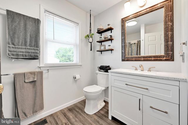 680 NEW SCHAEFFERSTOWN RD, Bernville, PA 19506