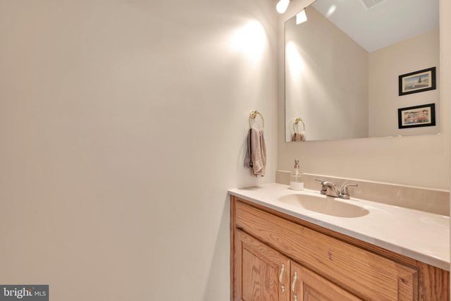 680 NEW SCHAEFFERSTOWN RD, Bernville, PA 19506