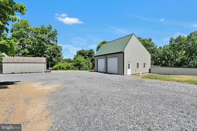 680 NEW SCHAEFFERSTOWN RD, Bernville, PA 19506