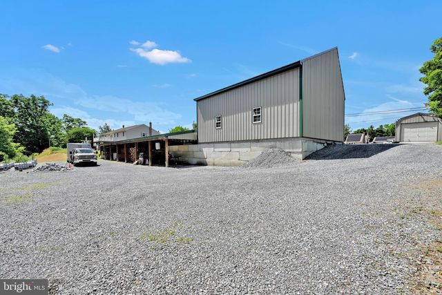 680 NEW SCHAEFFERSTOWN RD, Bernville, PA 19506