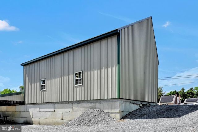 680 NEW SCHAEFFERSTOWN RD, Bernville, PA 19506