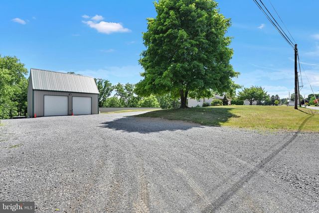 680 NEW SCHAEFFERSTOWN RD, Bernville, PA 19506