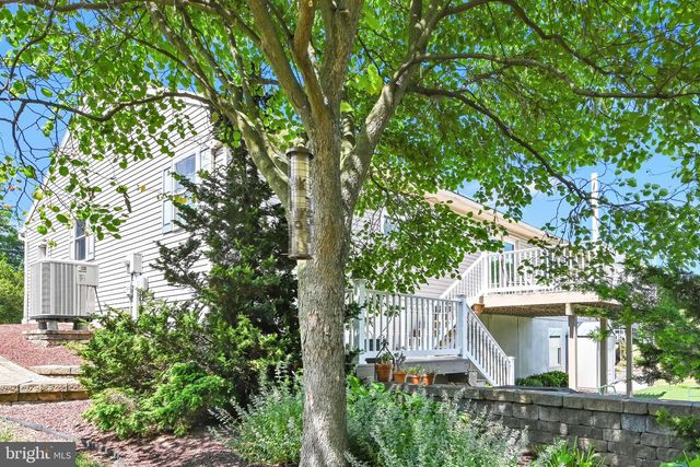 680 NEW SCHAEFFERSTOWN RD, Bernville, PA 19506