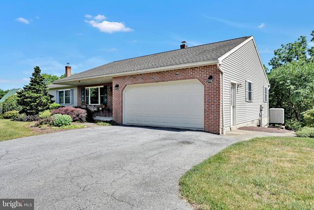 680 NEW SCHAEFFERSTOWN RD, Bernville, PA 19506