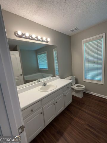 1302 Manning Way, Monroe, GA 30656