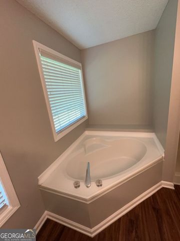 1302 Manning Way, Monroe, GA 30656