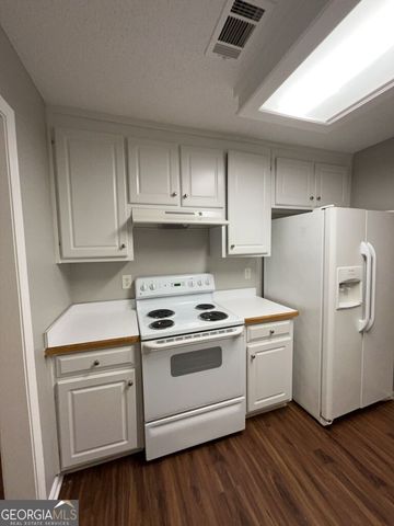 1302 Manning Way, Monroe, GA 30656
